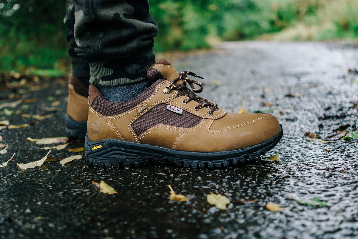 Hiking shoes Tactical low – In use 3