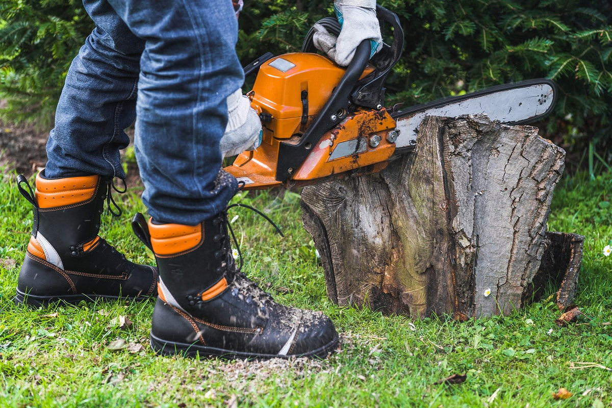 Forestry boots Fraker Logger orange – In use 13