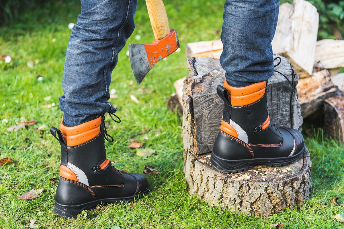Forestry boots Fraker Logger orange – In use 12