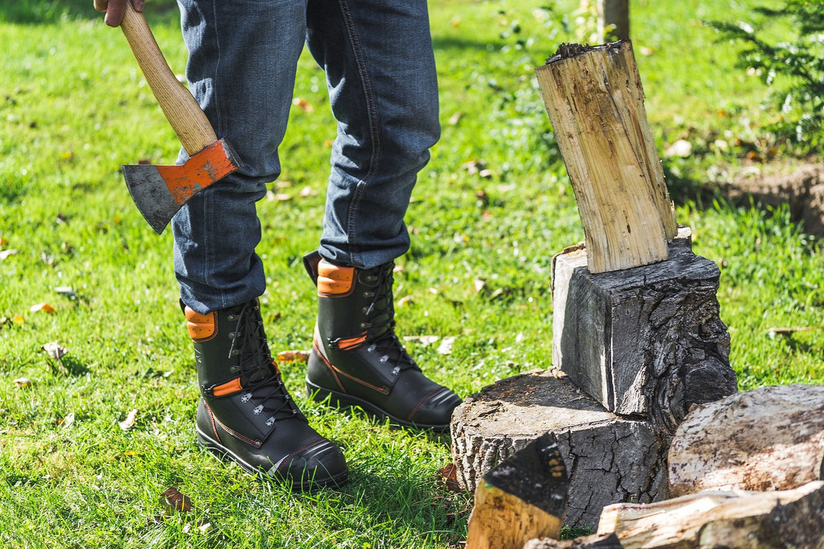 Forestry boots Fraker Logger orange – In use 6