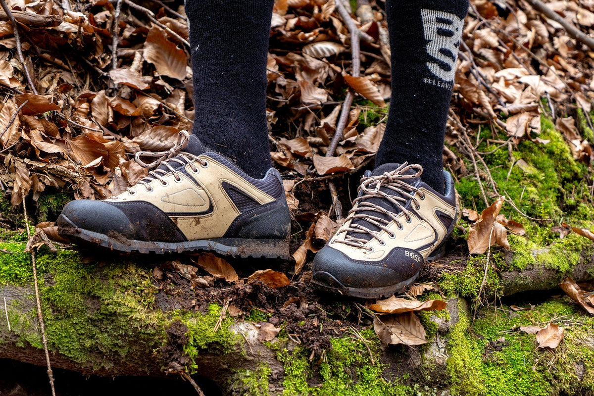 Hiking shoes Grifit Camel – In use 6