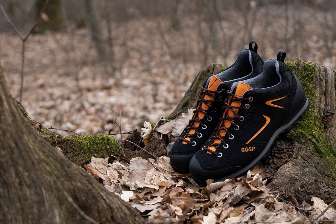 Hiking shoes Grifit Orange – In use 7