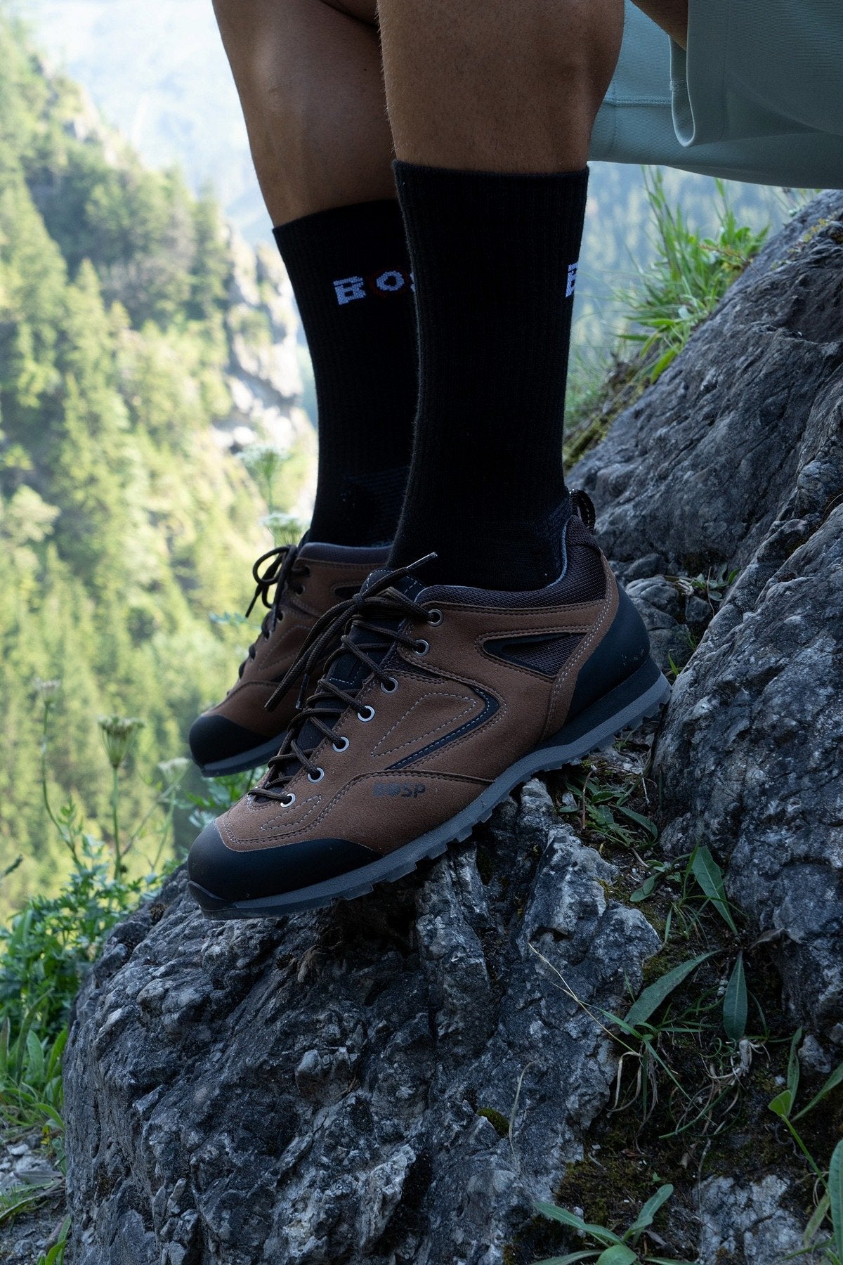 Hiking shoes Grifit Brown – In use 6