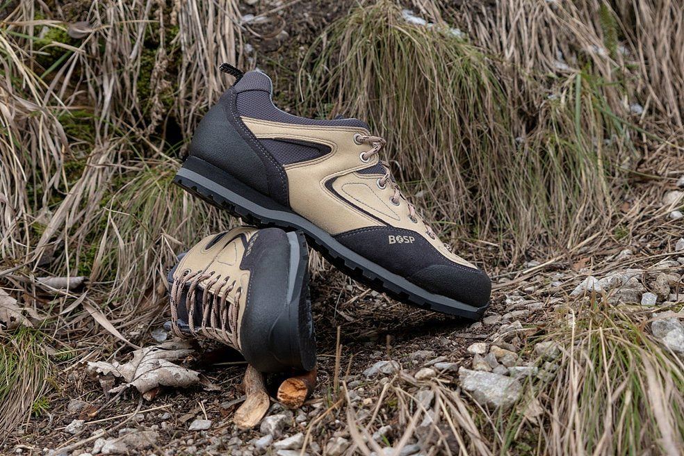 Hiking shoes Grifit Camel – In use 14