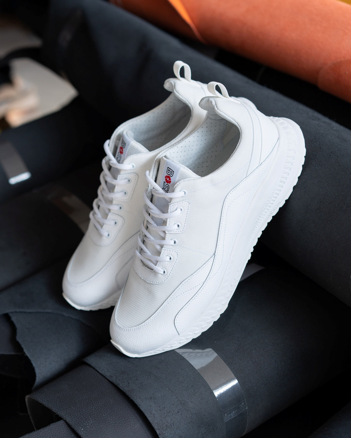 Sneakers Chrono Uni White – In use 4