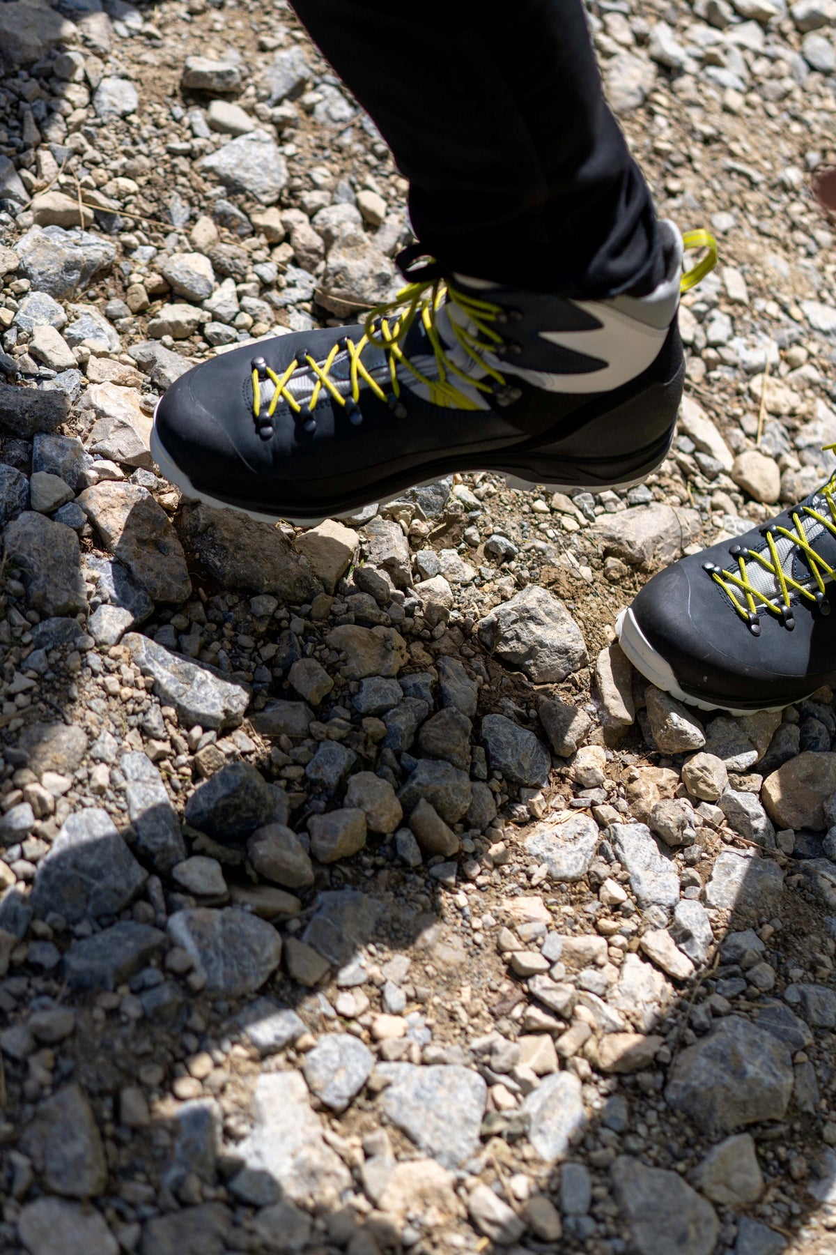 Hiking shoes Karpat Sport Denim – In use 12