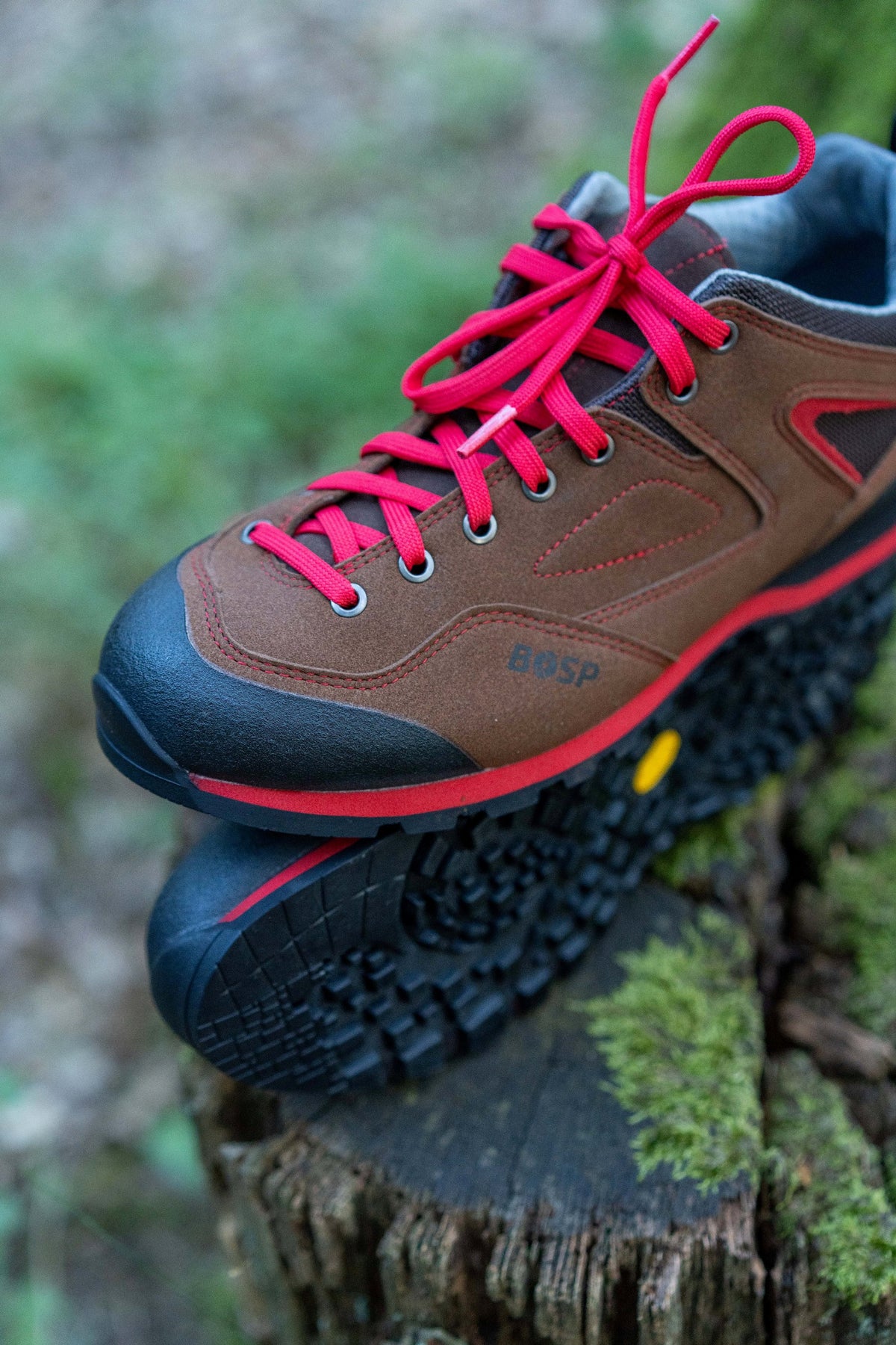 Hiking shoes Grifit Grizzly – In use 3