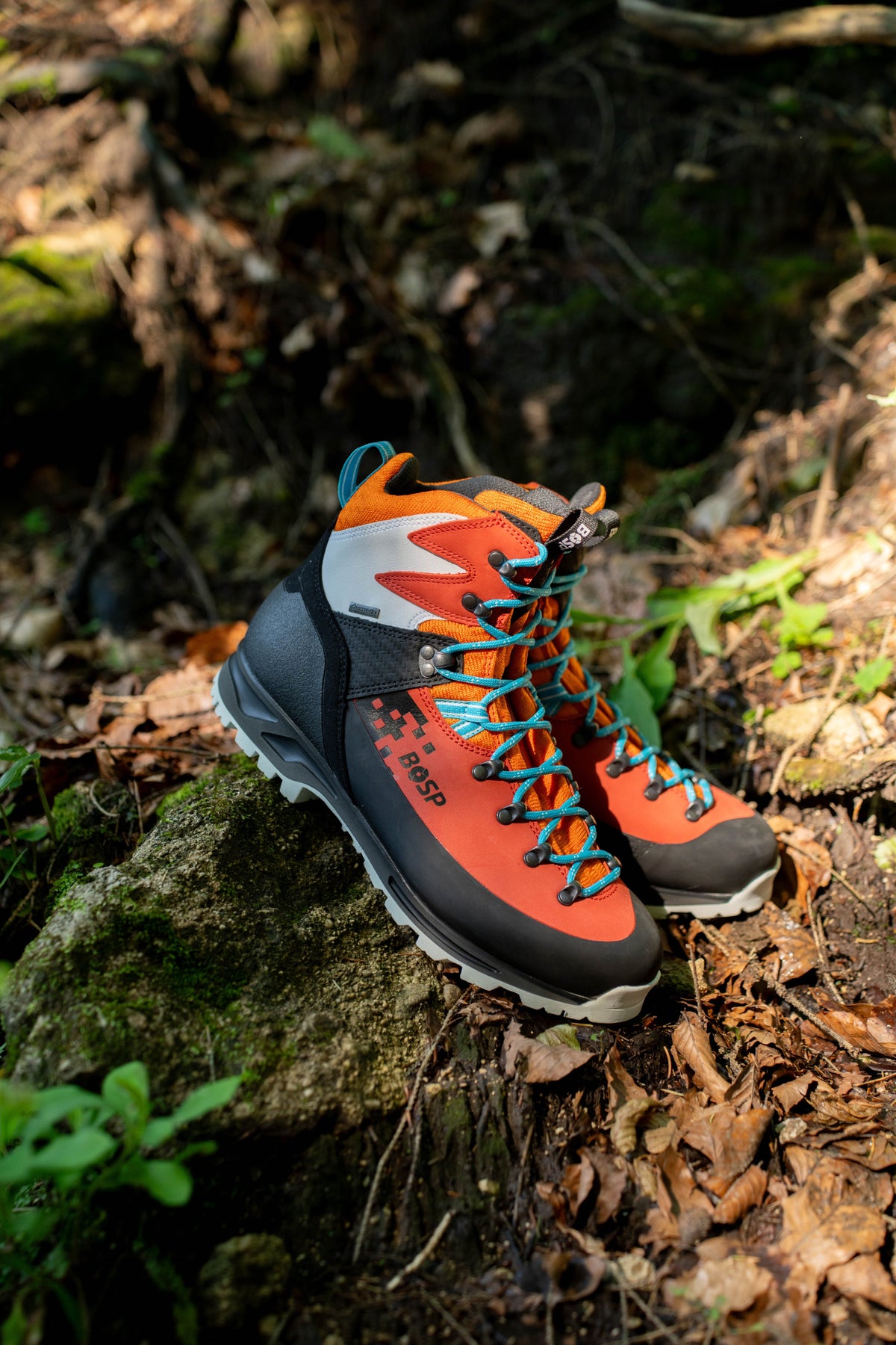 Hiking shoes Karpat Sport Mango – In use 11