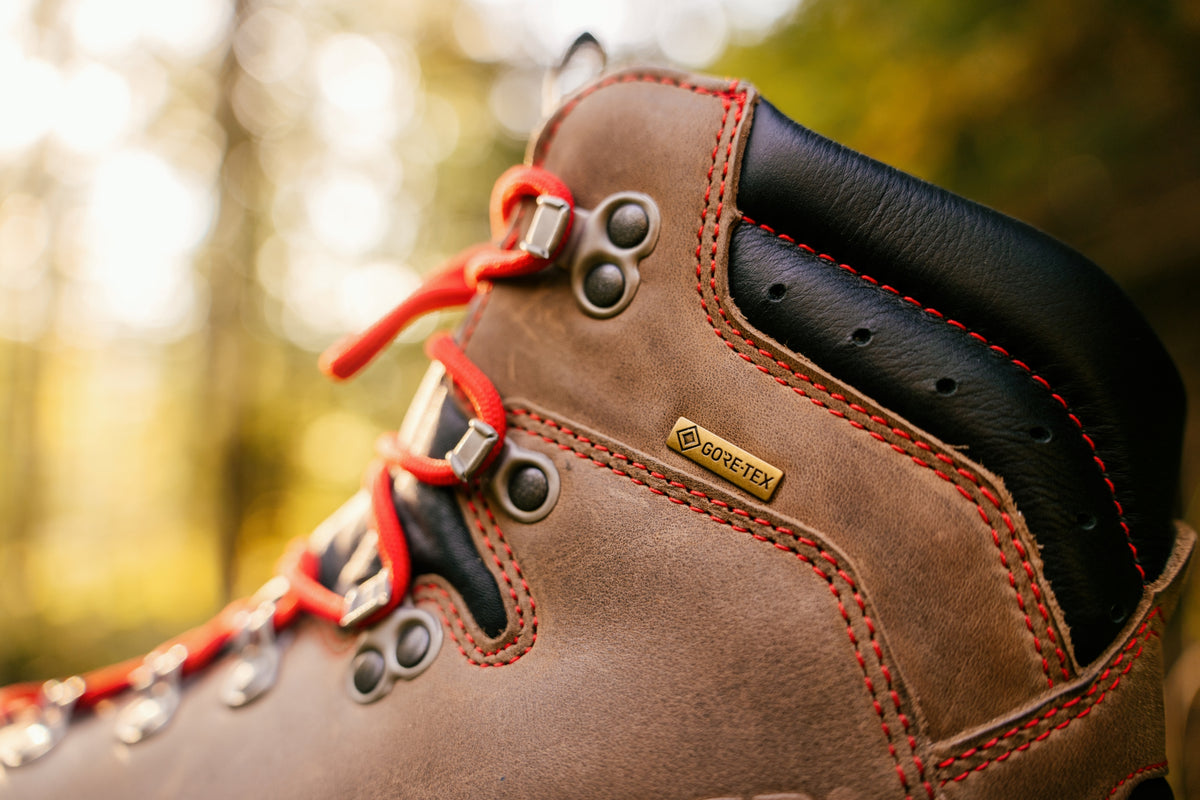 Hiking shoes Caledon Pro II Grizzly – In use 12