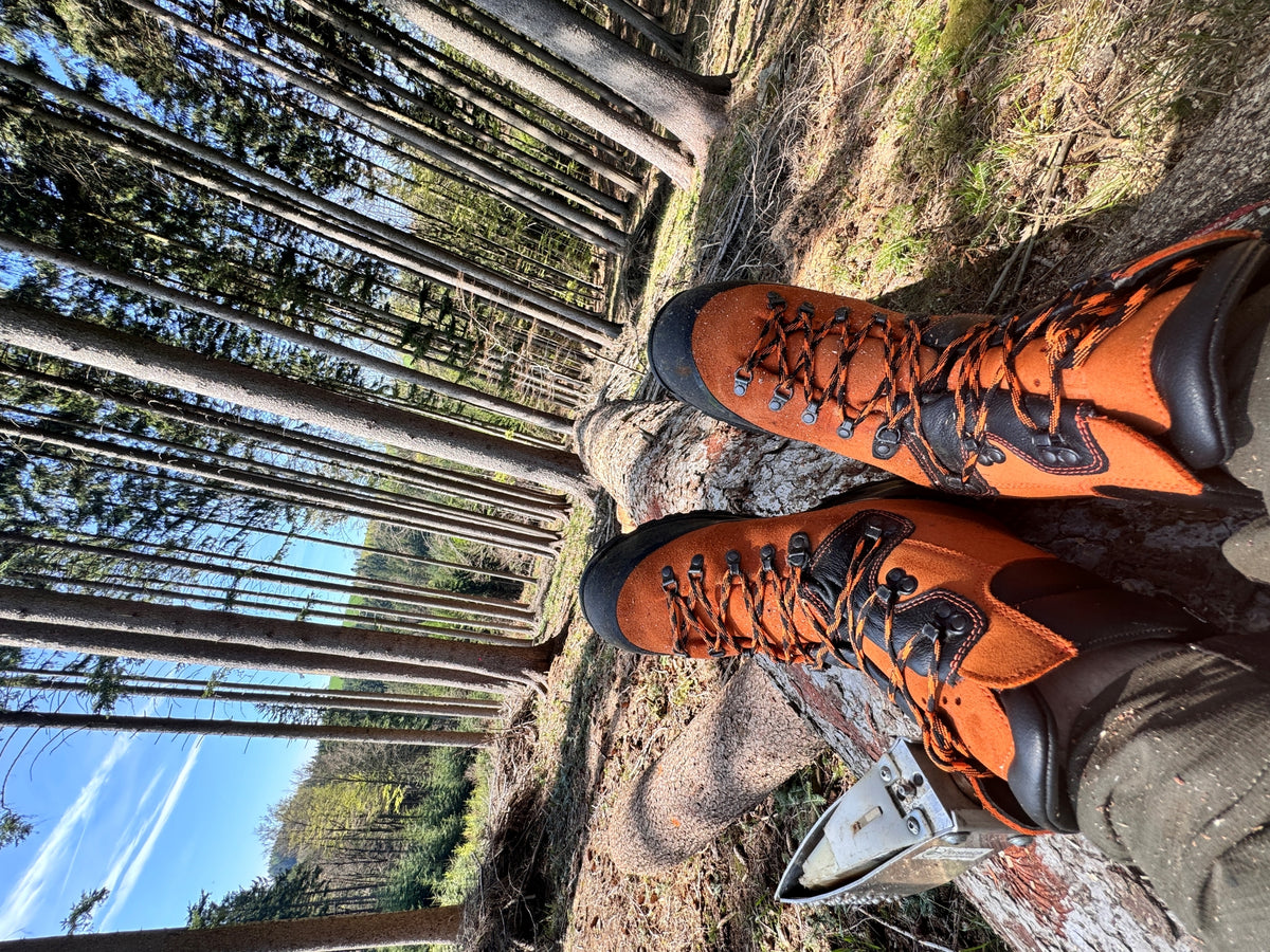 Forestry boots Logger Trek – In use 1