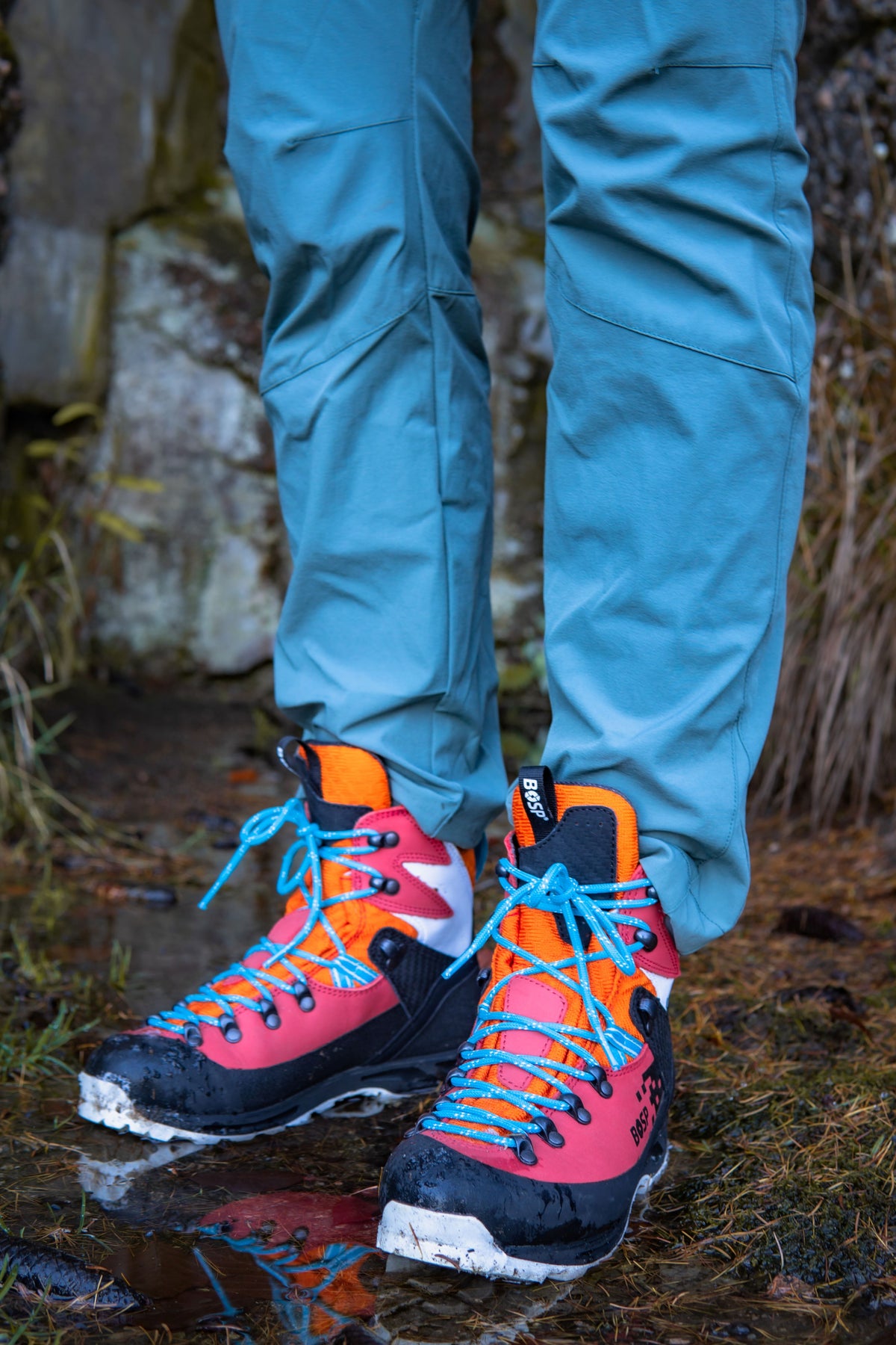 Hiking shoes Karpat Sport Mango – In use 18