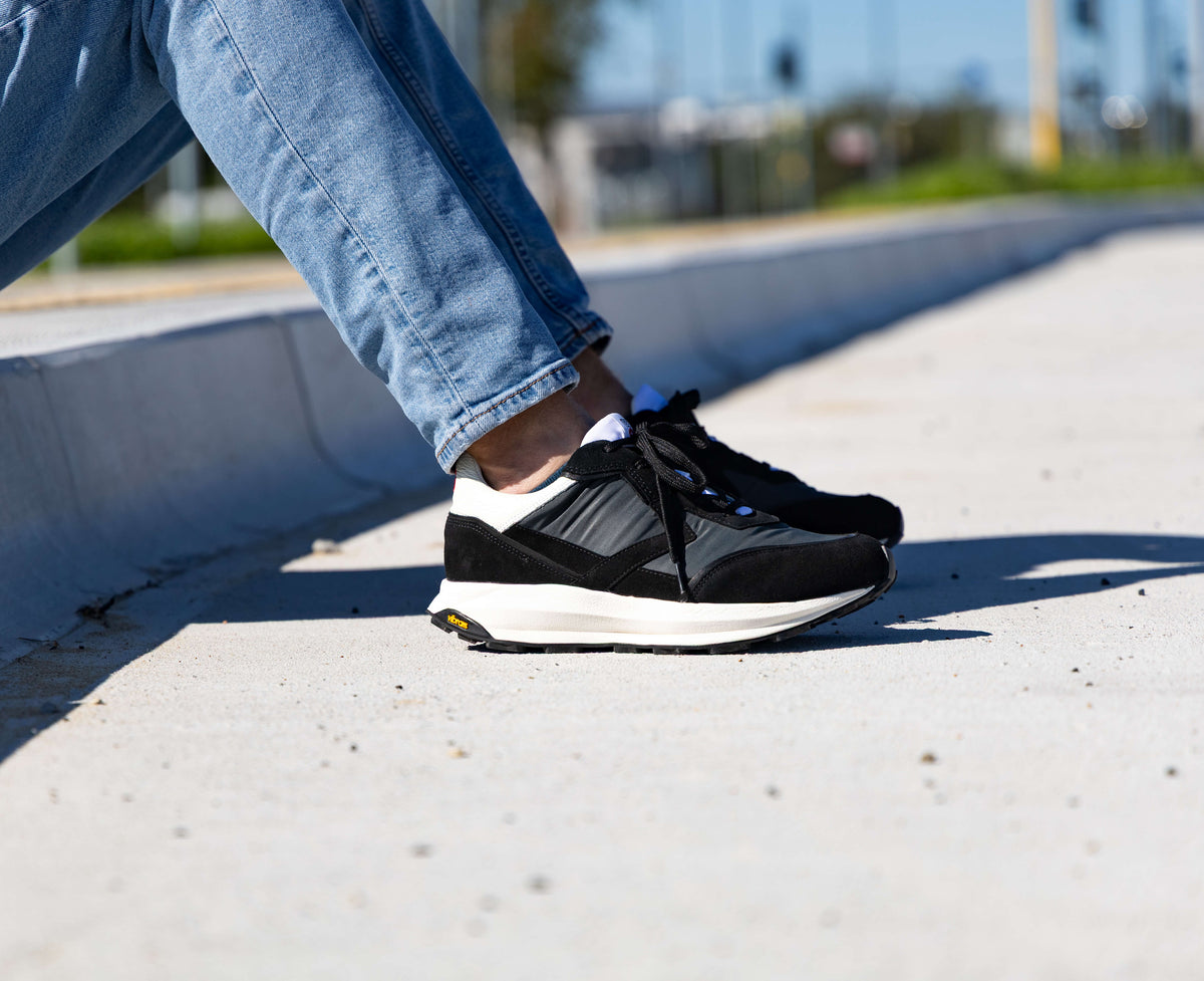 Sneakers Rocker Uni Black – In use 2