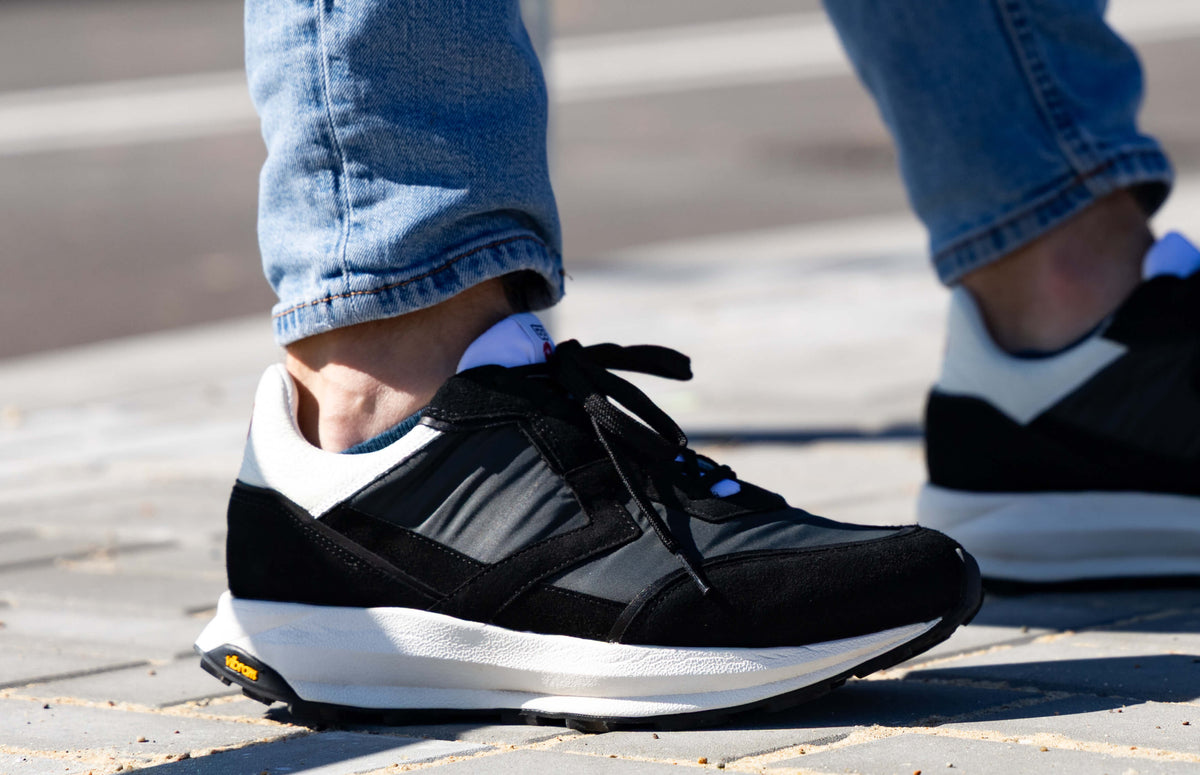 Sneakers Rocker Uni Black – In use 24