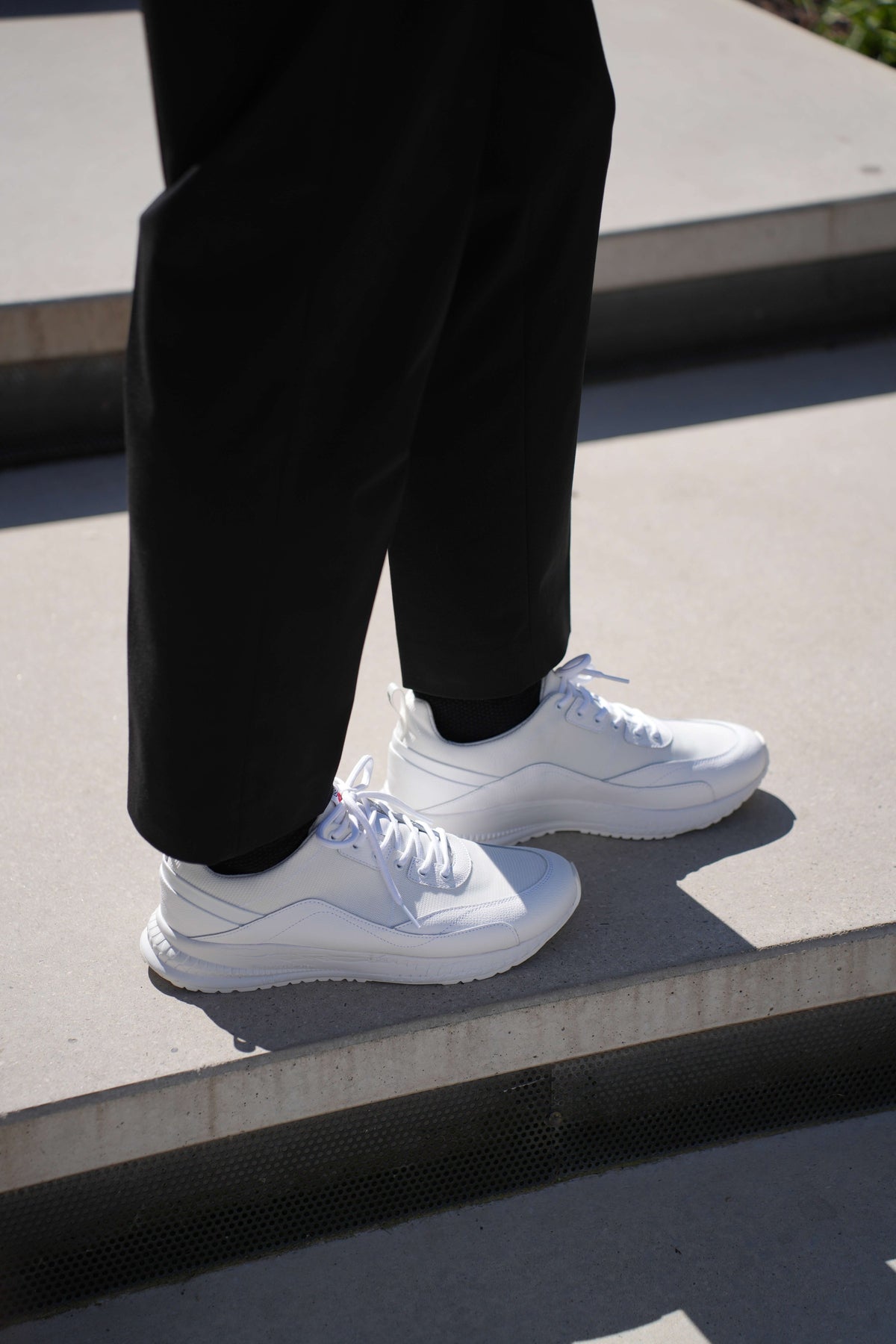 Sneakers Chrono Uni White – In use 12