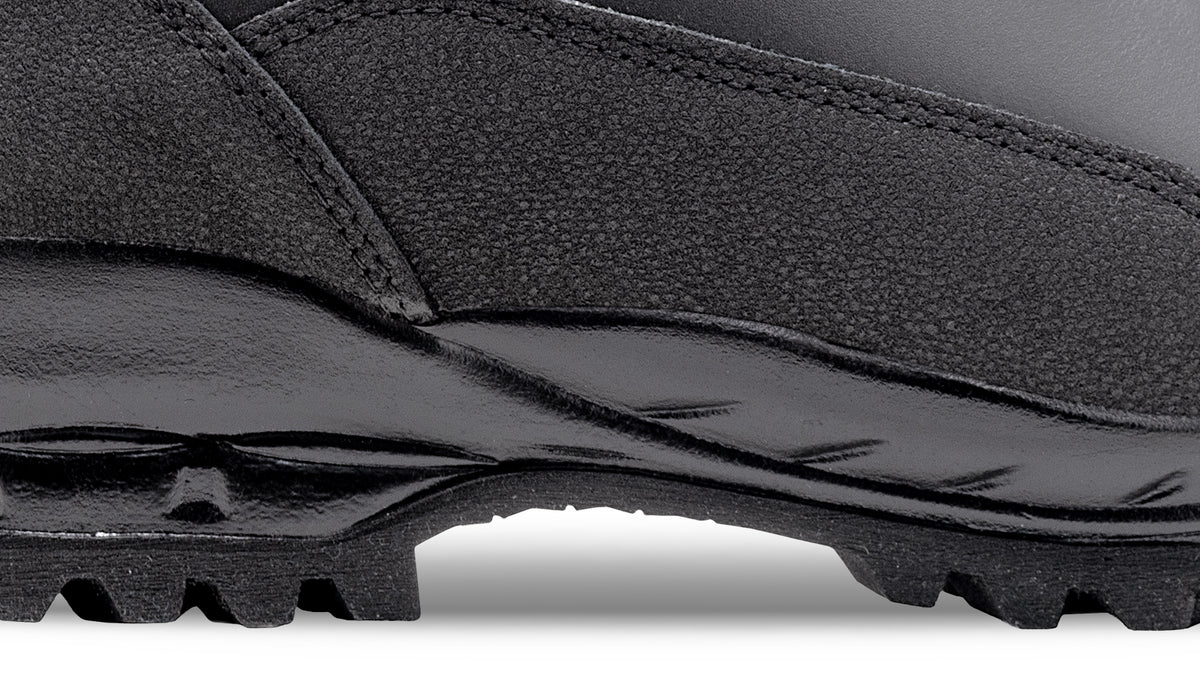 Squad Black Winter – Mittlere Schuhsteifigkeit