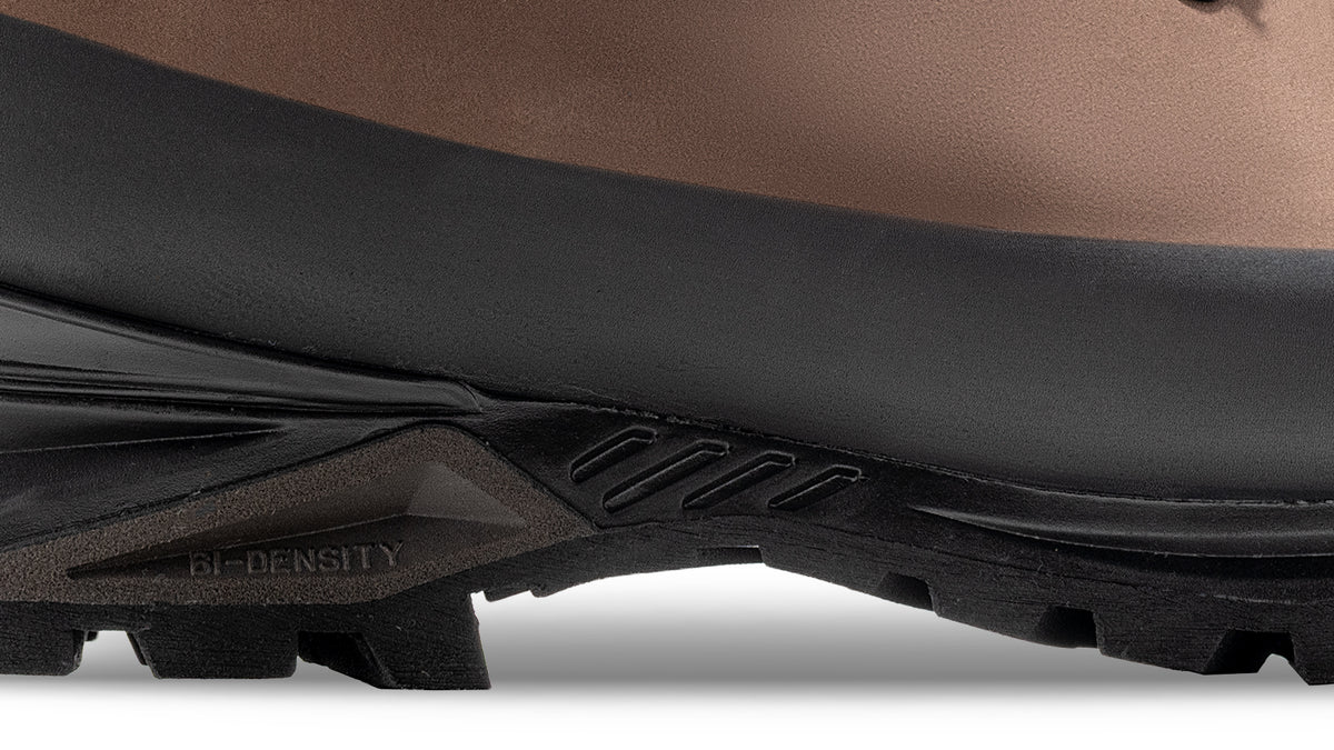 Ural Pro – Mittlere Schuhsteifigkeit